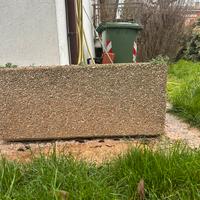 Fioriera da giardino in granigliato fine per fiori