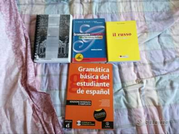 Libri di grammatica di varie lingue
