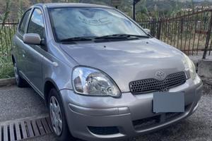 Yaris Toyota