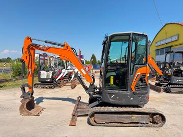Mini escavatore DOOSAN DX27z