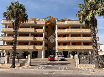 4 LOCALI A SAN FELICE A CANCELLO