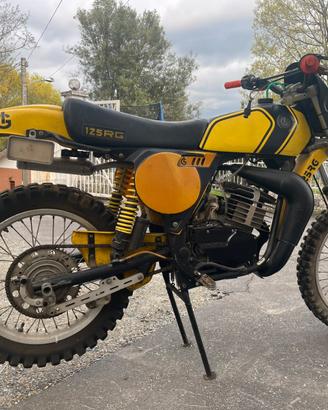 Cross Gloria intramotor 125