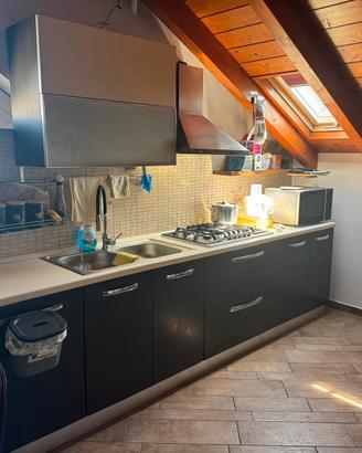 cucina lineare piano cottura 6 fuochi