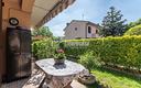 4-locali-in-quadrifamiliare-con-box-triplo