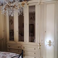 Camera da letto completa in stile classico