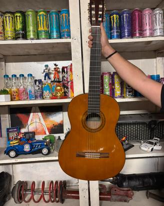 Chitarra classica yamaha