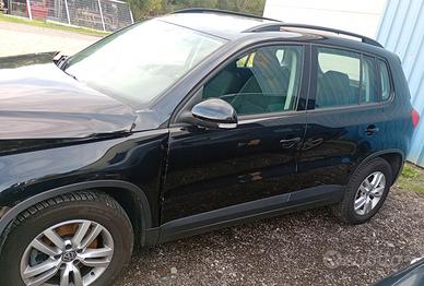 VOLKSWAGEN TIGUAN RICAMBI USATI 