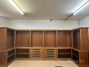 mobile sartoria in legno di nocio