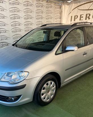Volkswagen Touran 2.0 Highline Ecofuel ( 7 POSTI )