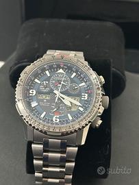 Citizen Skyhawk super titanio