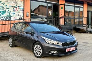 Kia Ceed 1.4CRDi 90CV NEOPATENTATI Berlina Class E