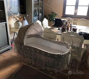 Culla in ferto battuto,  anni 30 restaurata