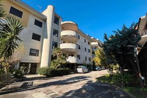 Nocera inferiore - appartamento in parco -