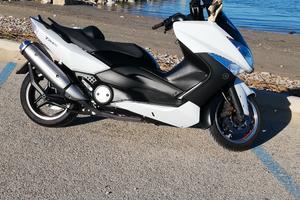 Yamaha Tmax