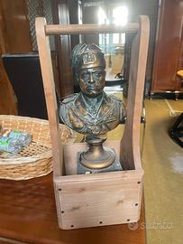 Statua benito mussolini