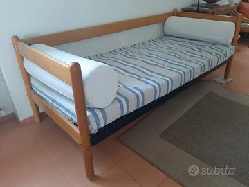 Letto by Magistretti Vico