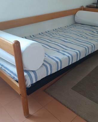 Letto by Magistretti Vico
