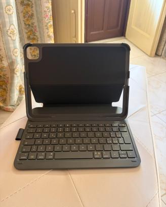 Tastiera e cover per ipad a16