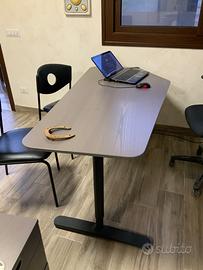 Ufficio completo con divano