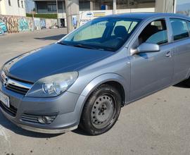Opel Astra 1.4 16V Twinport 5 porte Enjoy NEOPATEN