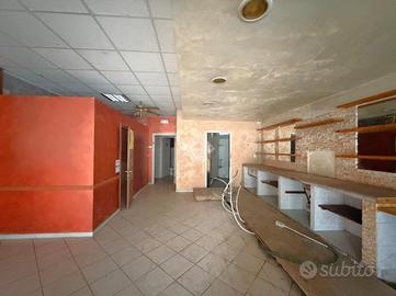 NEGOZIO A ALPIGNANO