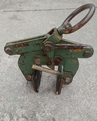 Pinza sollevamento lastre cm 9