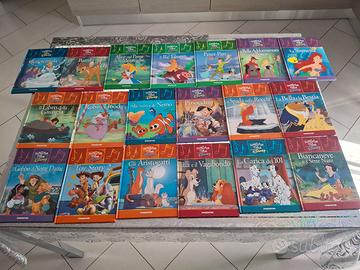 19 Libri Disney raccolta De Agostini 30 €