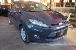 Ford Fiesta Titanium UNIPRO!!!!