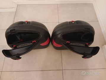 Tris Borse GIVI rigide + telaio Wingrack2