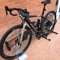 Coppia di 2 Bianchi e-impulso elettriche uguali