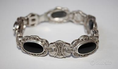 Bracciale in argento massiccio con Onice nera
