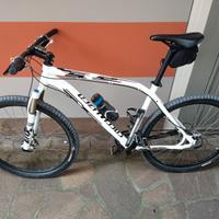 Mountain bike Specialized 27.5