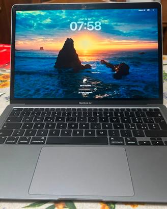 Mac Book Air 13”