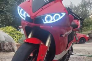 Yamaha R6 
Anno immatricolata 2007 modello 2005