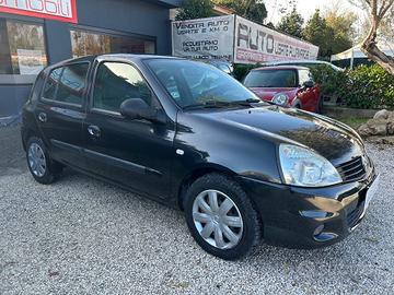 Renault Clio Storia 1.2 5P GPL