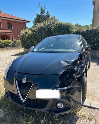 Alfa Giulietta 1.6 120 Cv - Incidentata