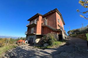 Appartamento di 92 m² con 4 locali e posto auto a 