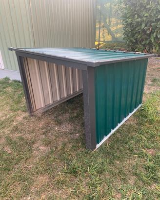 Garage per robot tagliaerba