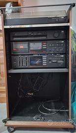 Mobile ed impianto stereo Sansui completo. 