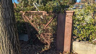 cancello in ferro due ante anni 50