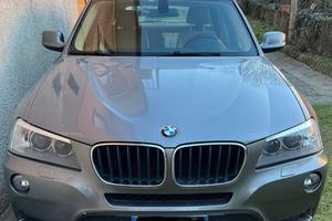 BMW X3 2011.