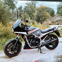 Honda vf 1000 f