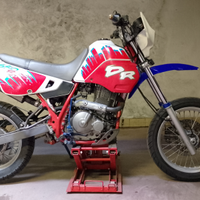 Suzuki Dr 650
