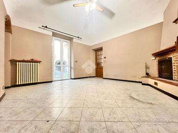 CASA SEMINDIPENDENTE A NOVI LIGURE