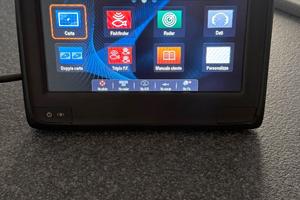 Raymarine A95 GPS Cartografico 9” Touchscreen