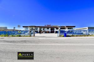 Immobile di 1350 m² con 1 locale a Canicattì