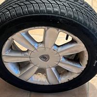 Gomma  con cerchione  195/55 r 15. 89 h