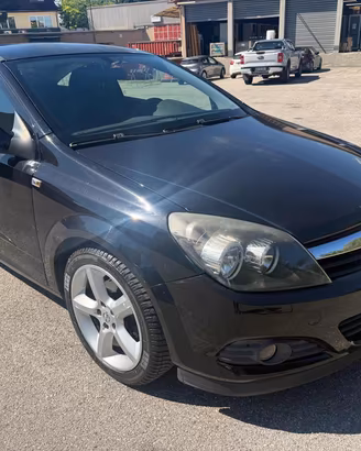 OPEL Astra GTC 1.7 CDTI 101CV 3p Cosmo Bellissim