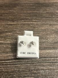 Orecchini Zirconia Diamante