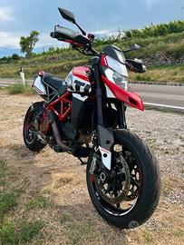 Ducati HYPERMOTARD 950